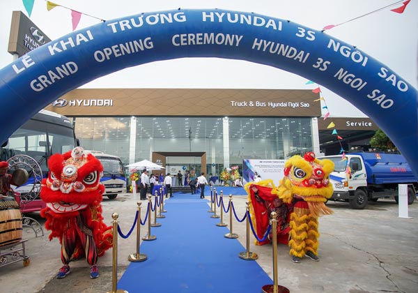Hyundai Ngôi Sao chính thức khai trương và đi vào hoạt động